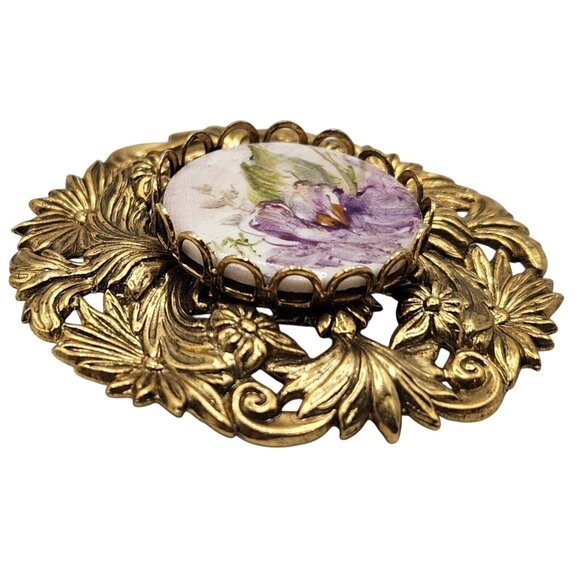 Vintage Hand Painted Porcelain Floral Brooch Gold Tone Filigree Setting 1.9" D - Picture 4 of 6